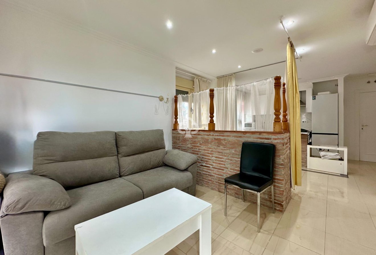 Resale - Apartament -
Fuengirola - Los Boliches