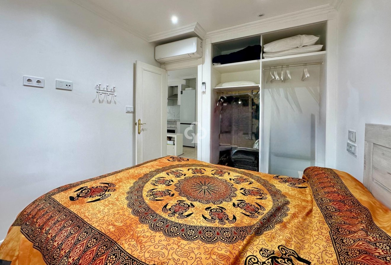 Resale - Apartament -
Fuengirola - Los Boliches