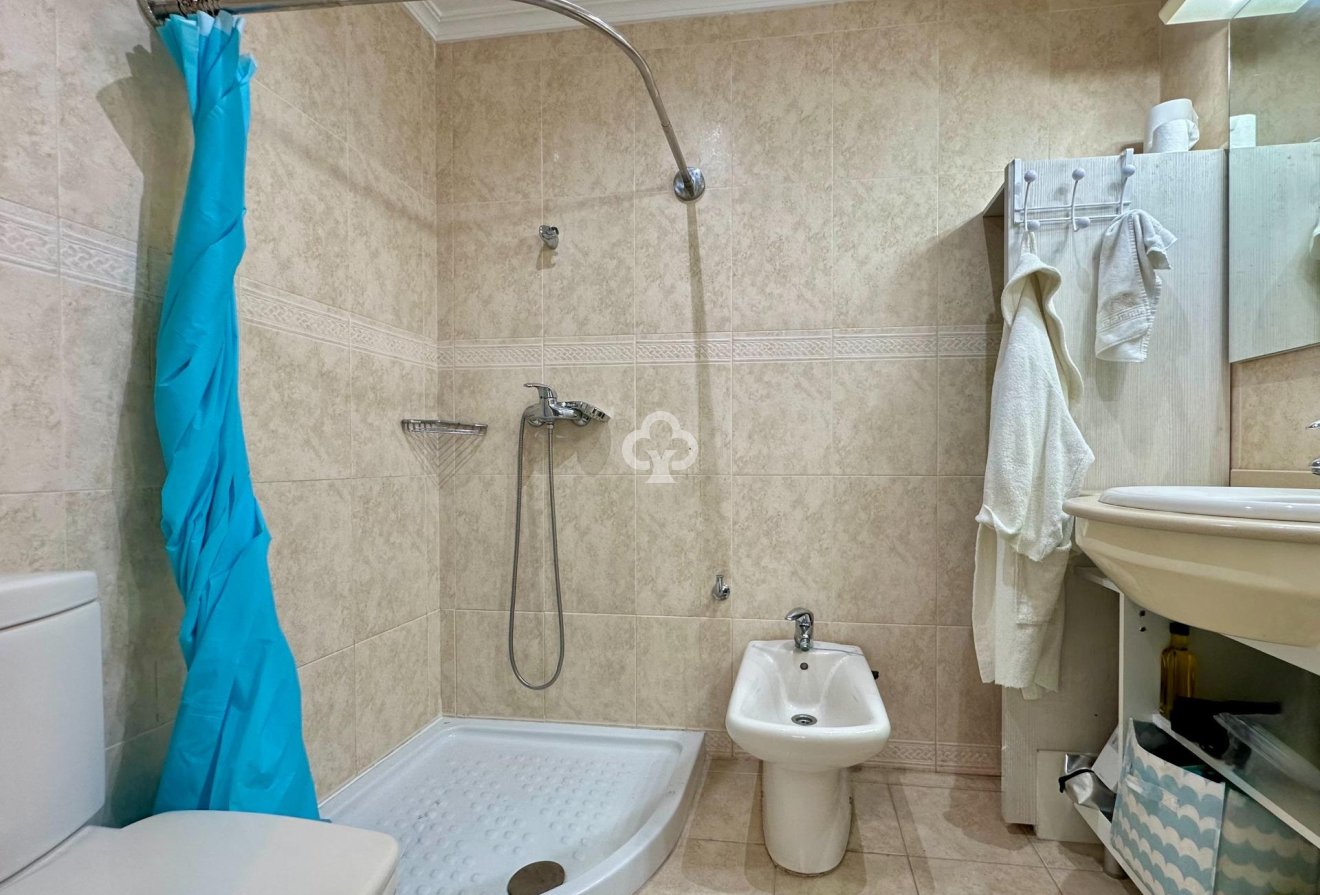 Resale - Apartament -
Fuengirola - Los Boliches