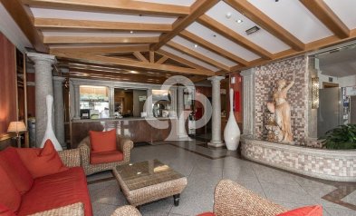 Resale - Apartament -
Fuengirola - Los Boliches