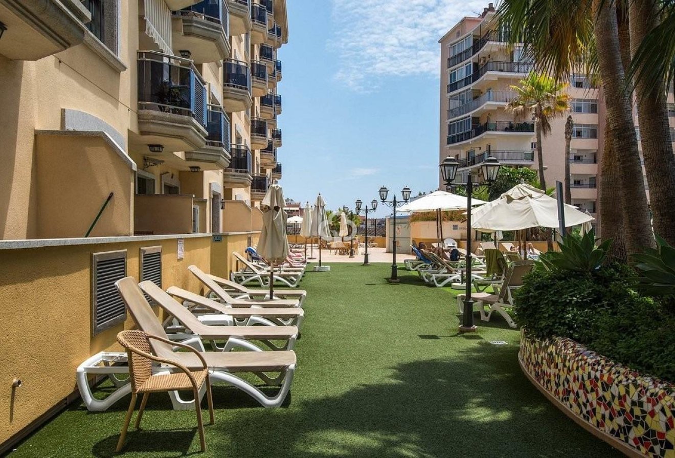 Resale - Apartament -
Fuengirola - Los Boliches