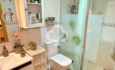 Reventa - Apartamento / piso -
Torrevieja - El Acequión - Los Náufragos