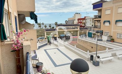 Reventa - Apartamento / piso -
Torrevieja - El Acequión - Los Náufragos