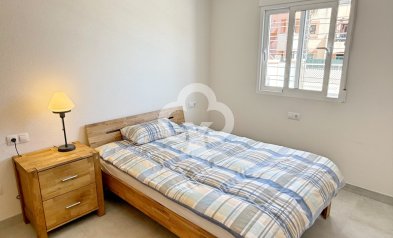 Resale - Bungalow -
Orihuela Costa - Punta Prima