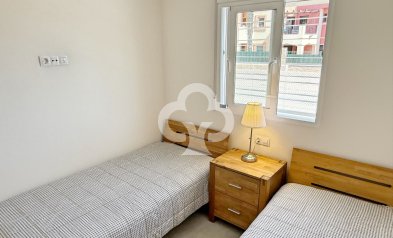 Resale - Bungalow -
Orihuela Costa - Punta Prima