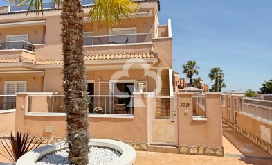 Resale - Bungalow -
Orihuela Costa - Punta Prima