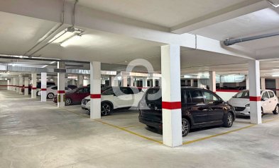 Resale - Bungalow -
Orihuela Costa - Punta Prima