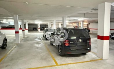 Resale - Bungalow -
Orihuela Costa - Punta Prima