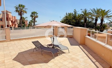 Resale - Bungalow -
Orihuela Costa - Punta Prima