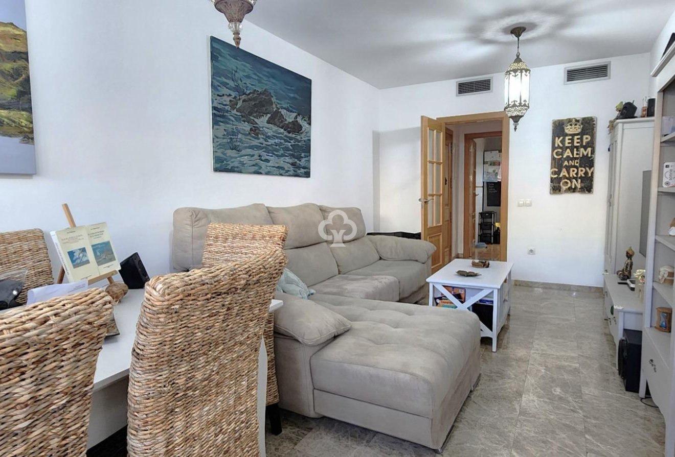 Resale - Piso -
Mijas - Las Flores