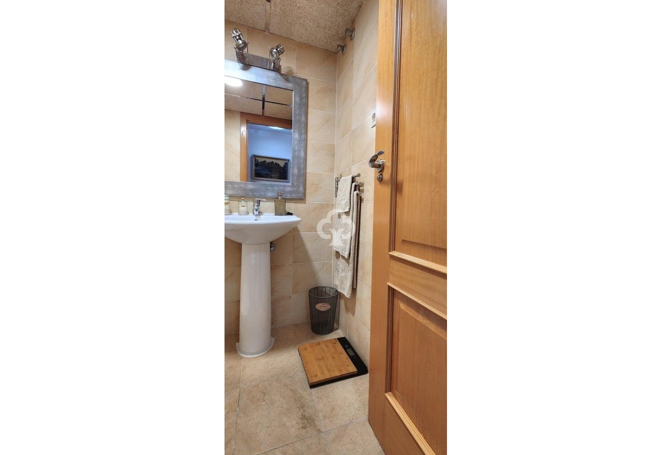 Resale - Piso -
Mijas - Las Flores