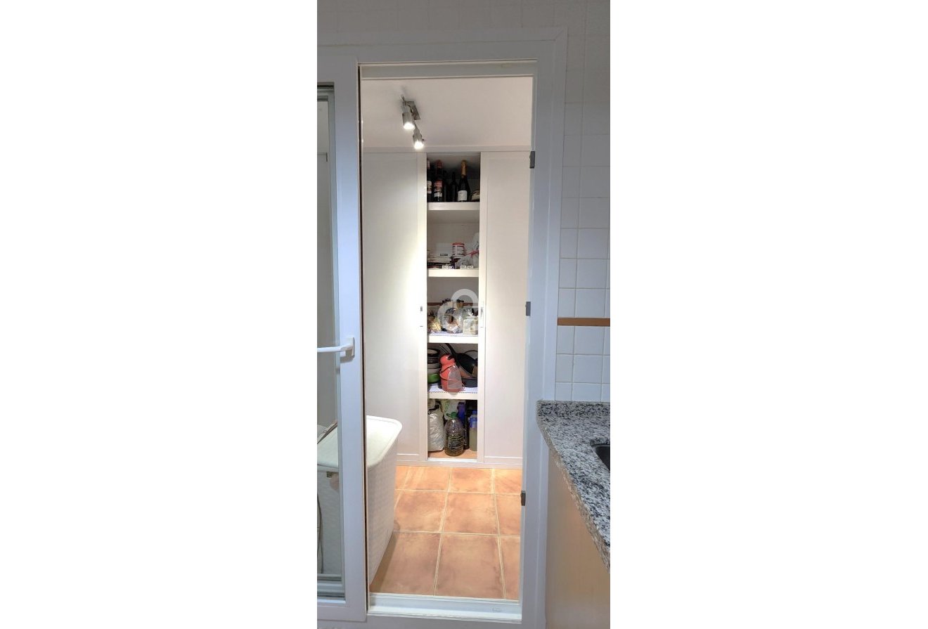 Resale - Piso -
Mijas - Las Flores