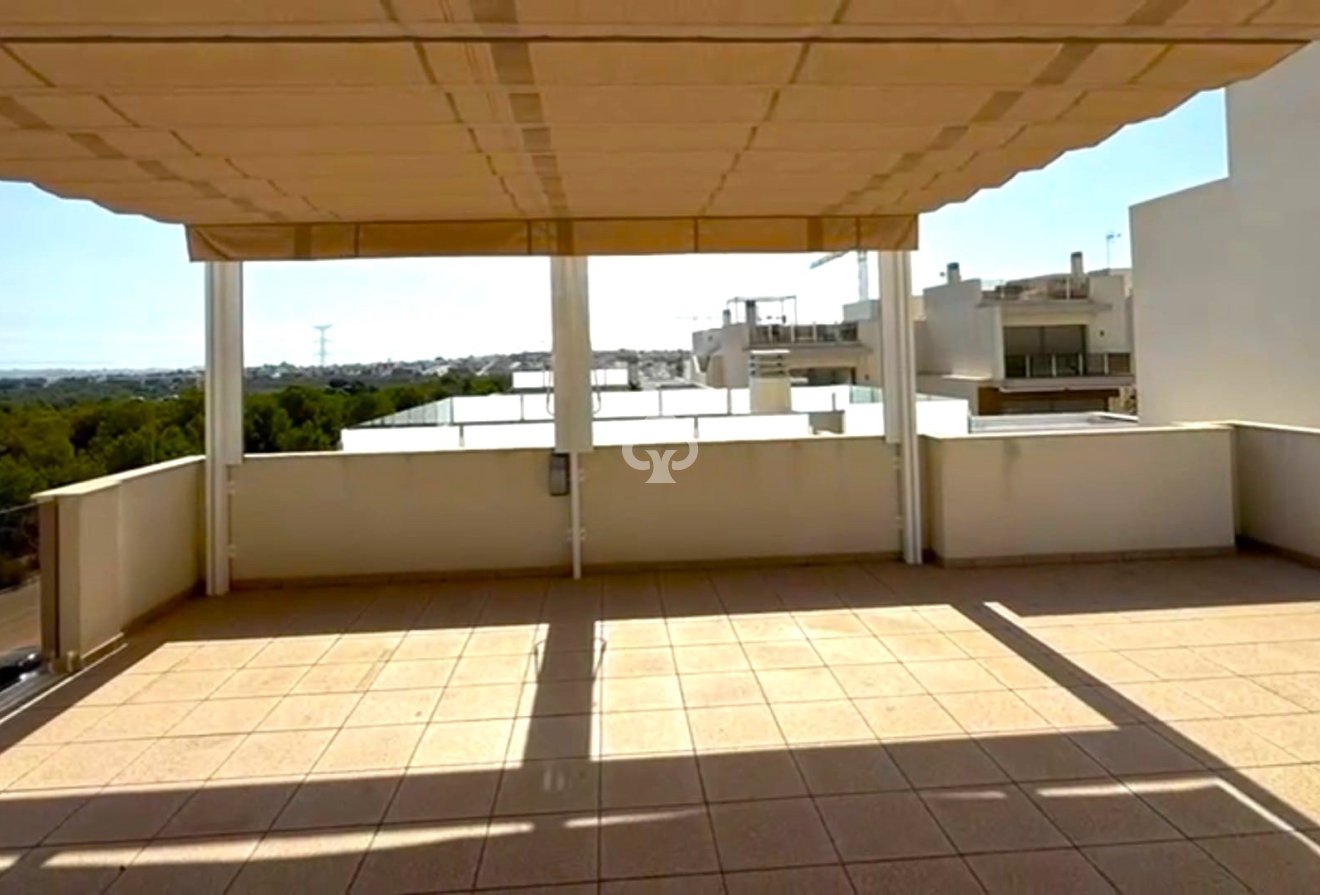 Resale - Chalet independiente -
Orihuela Costa - Villamartín