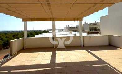 Resale - Chalet independiente -
Orihuela Costa - Villamartín