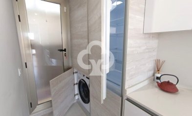 Resale - Chalet independiente -
Orihuela Costa - Villamartín