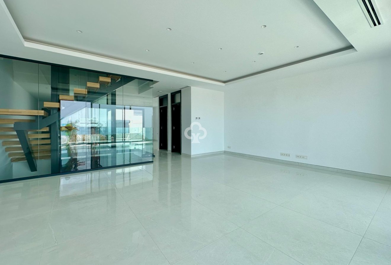 Resale - Semi-detached house -
Fuengirola - Los Pacos