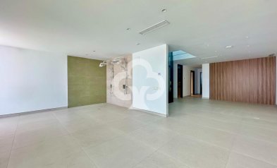 Resale - Semi-detached house -
Fuengirola - Los Pacos