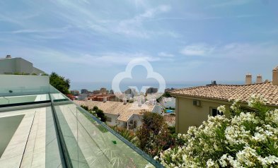 Resale - Semi-detached house -
Fuengirola - Los Pacos