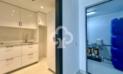 Resale - Semi-detached house -
Fuengirola - Los Pacos