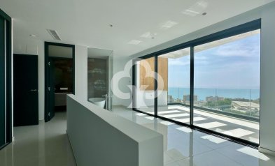 Resale - Semi-detached house -
Fuengirola - Los Pacos