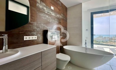 Resale - Semi-detached house -
Fuengirola - Los Pacos