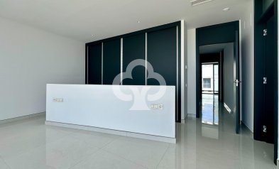 Resale - Semi-detached house -
Fuengirola - Los Pacos