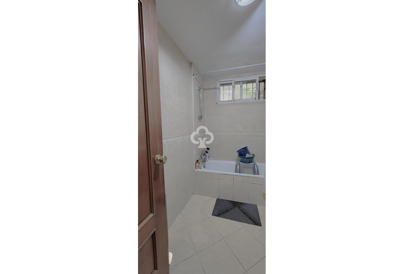 Resale - Apartament -
Fuengirola - Torreblanca del Sol