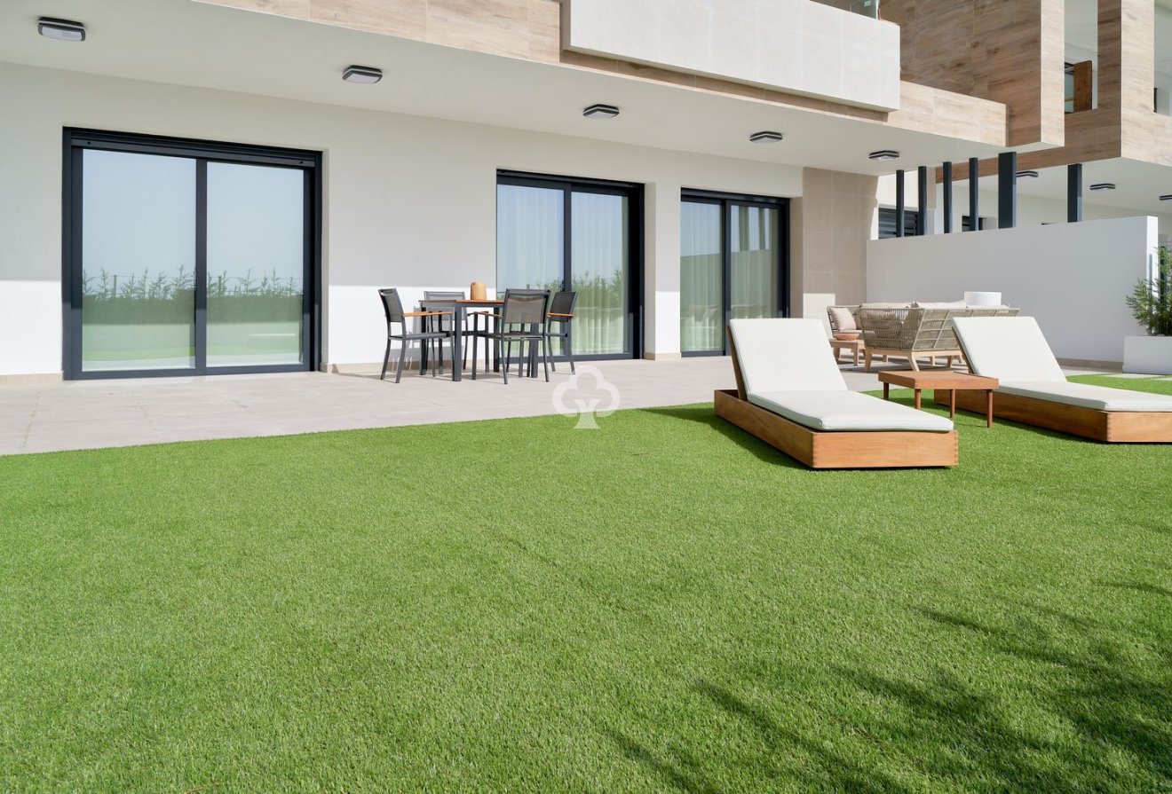 New Build - Bajos -
Estepona - Calle pico Alcazaba s/n