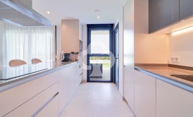 New Build - Bajos -
Estepona - Calle pico Alcazaba s/n