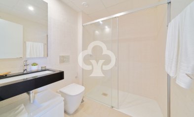 New Build - Bajos -
Estepona - Calle pico Alcazaba s/n