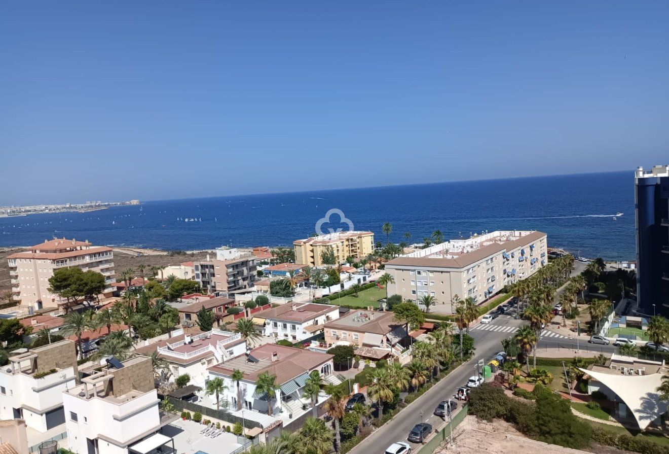 New Build - Áticos -
Torrevieja - 03189