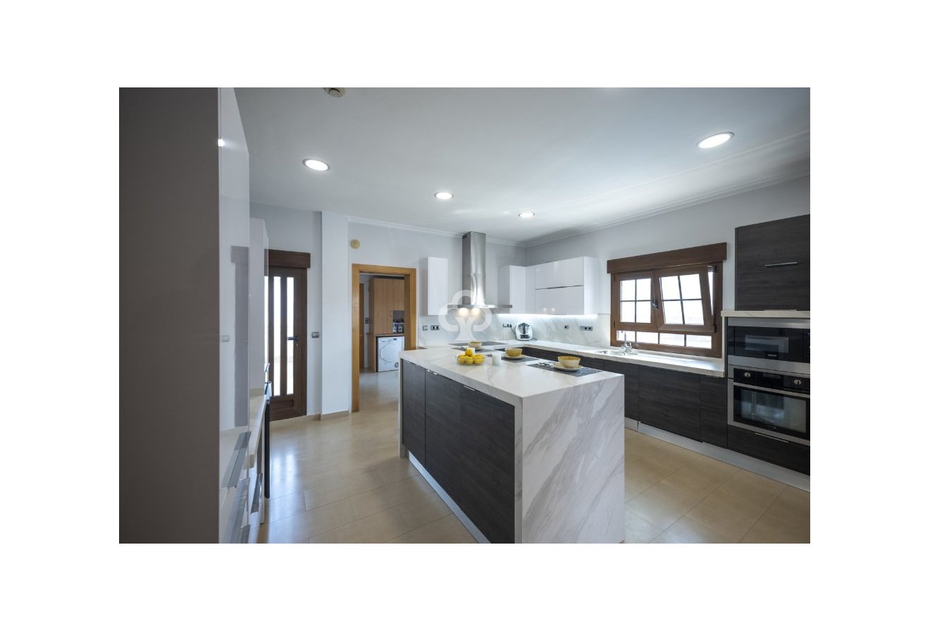 Obra nueva - Villas -
Avileses - 30592