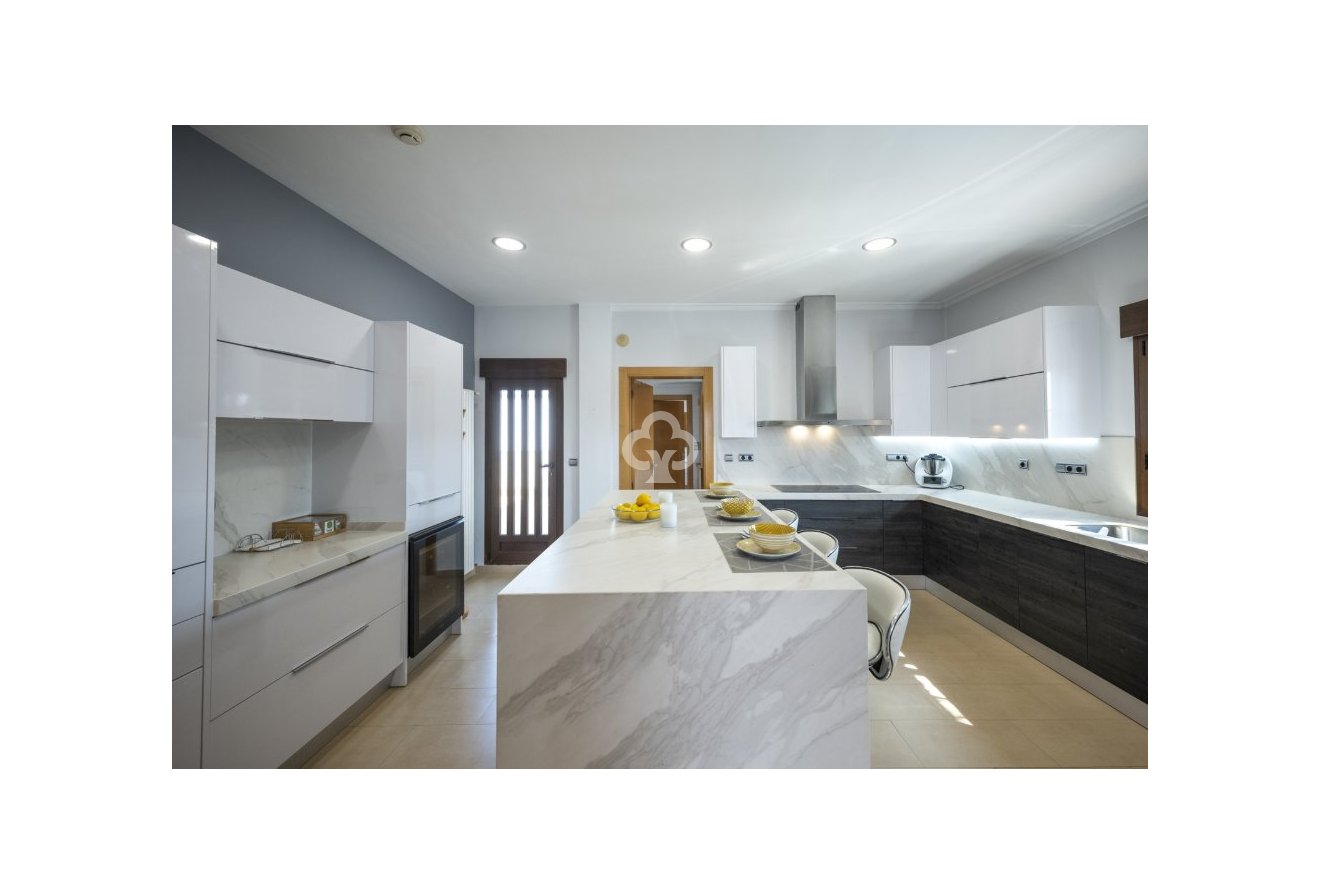 Obra nueva - Villas -
Avileses - 30592