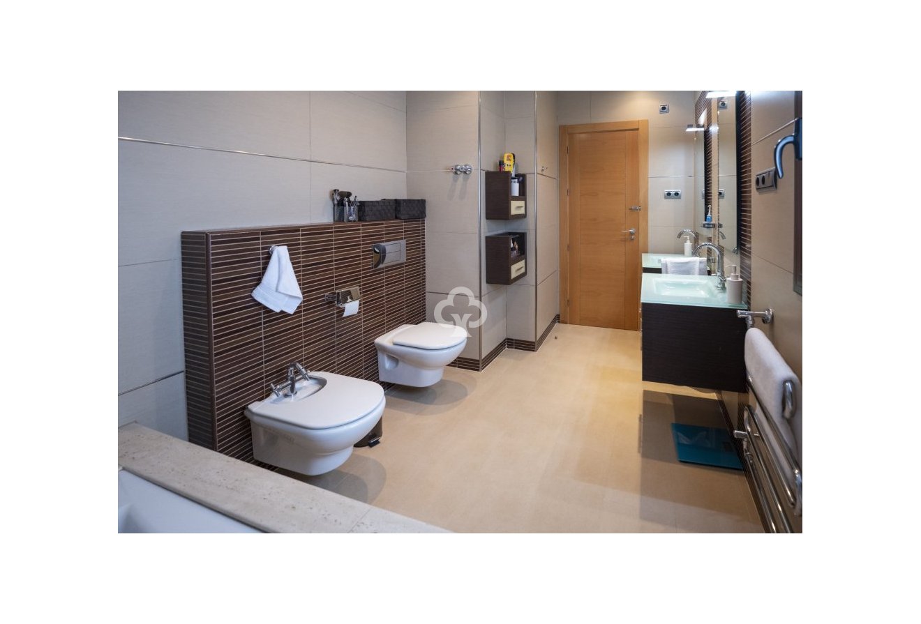 Obra nueva - Villas -
Avileses - 30592