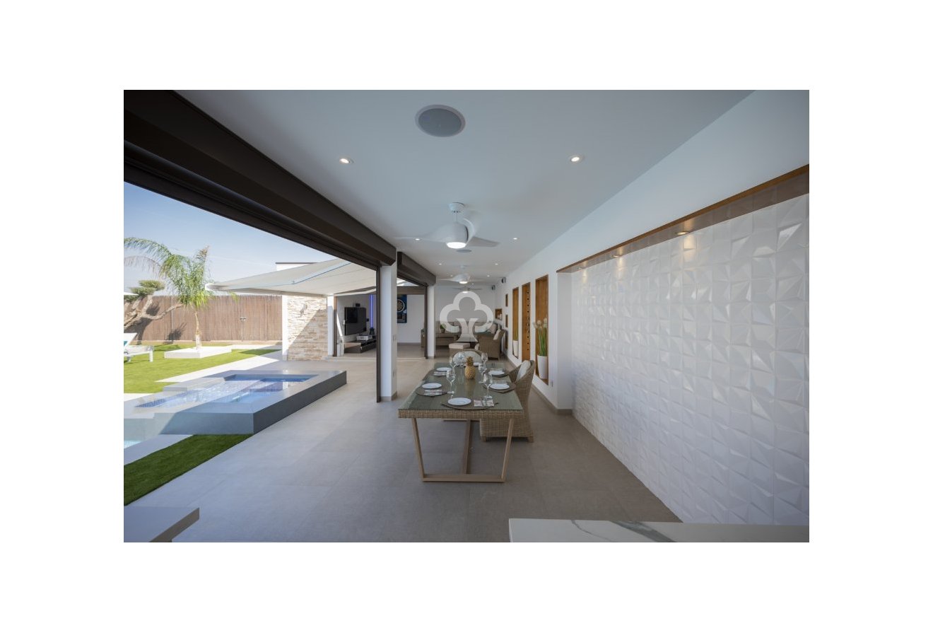 Obra nueva - Villas -
Avileses - 30592