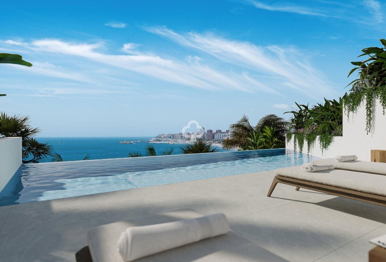 Resale - Townhouse -
Fuengirola - El Higuerón