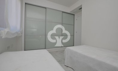 Neue Gebäude - Bungalow -
San Miguel de Salinas