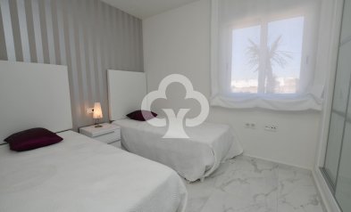 Neue Gebäude - Bungalow -
San Miguel de Salinas