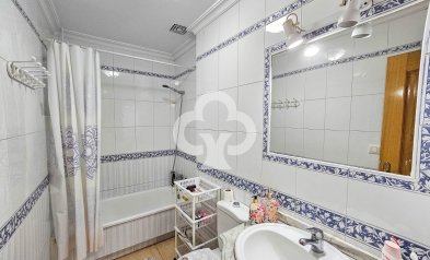 Wiederverkauf - Wohnung -
Torrevieja - Centro