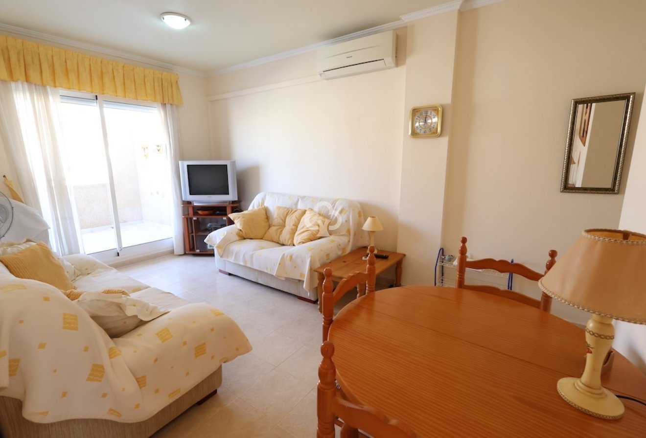 Wiederverkauf - Bungalow -
Torrevieja