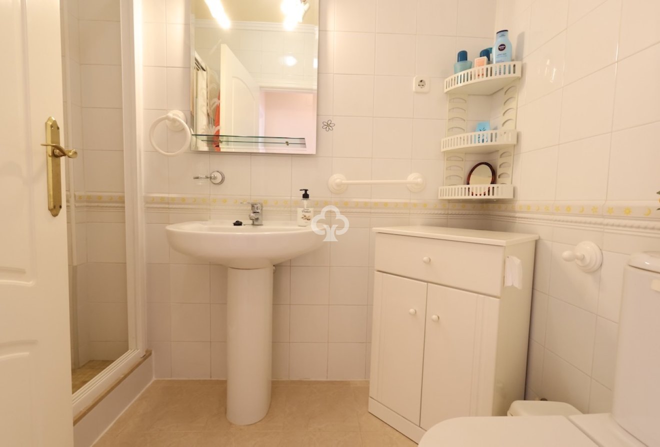 Wiederverkauf - Bungalow -
Torrevieja