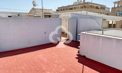 Resale - Apartment / flat -
Torrevieja - Centro