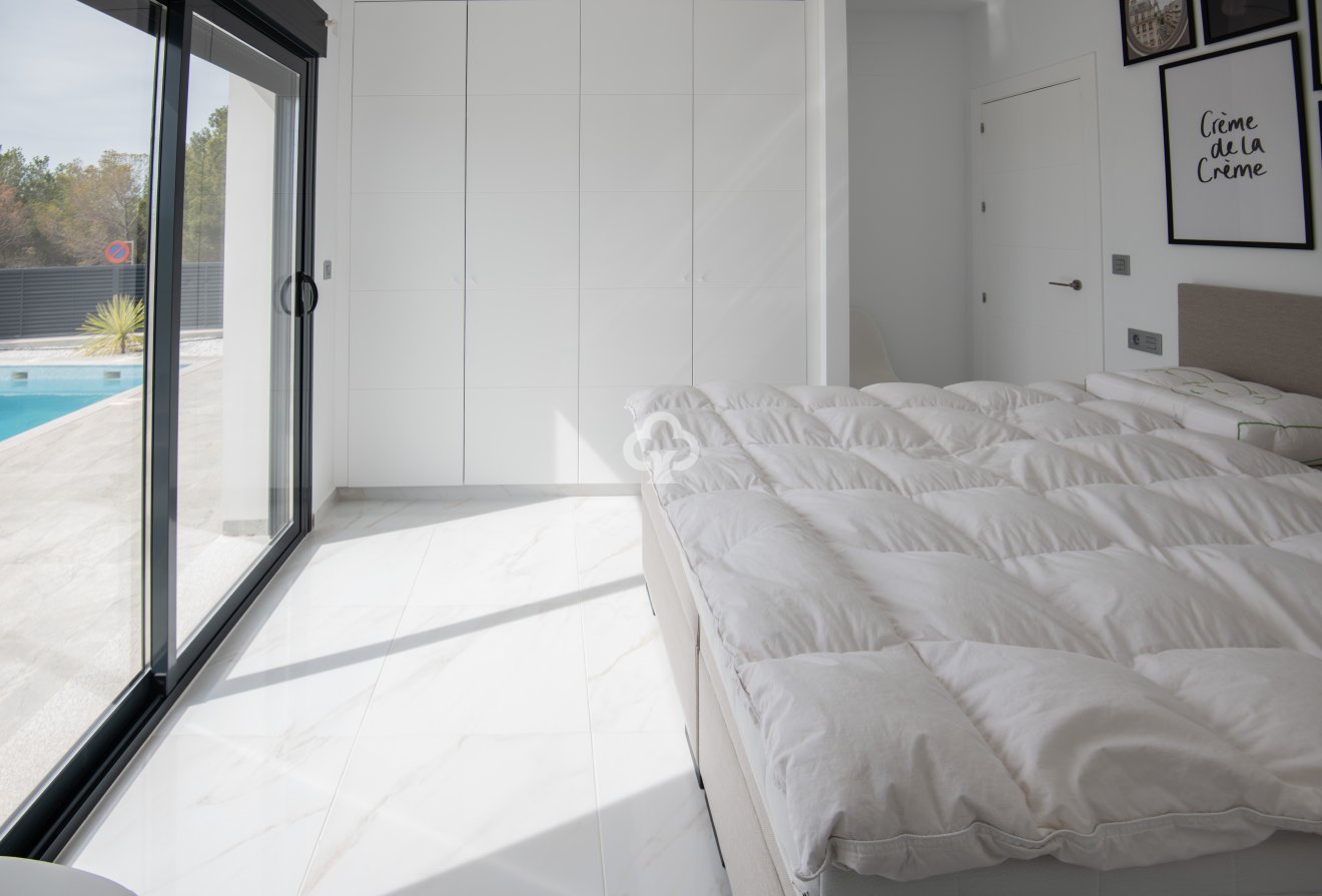 Obra nueva - Chalet independiente -
Pinar de Campoverde