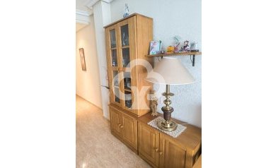 Resale - Apartament -
Torrevieja - El Acequión - Los Náufragos