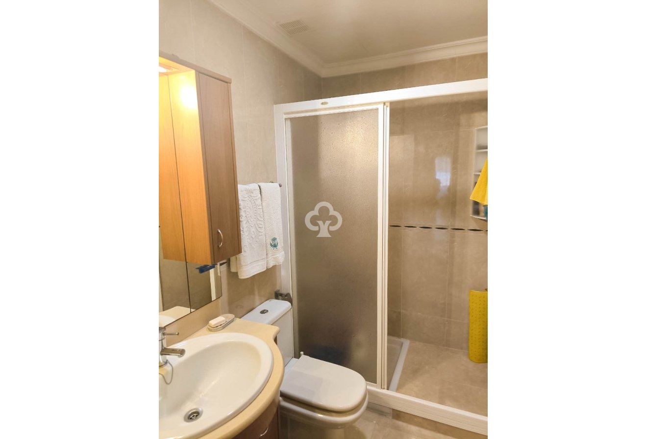Resale - Apartament -
Torrevieja - El Acequión - Los Náufragos