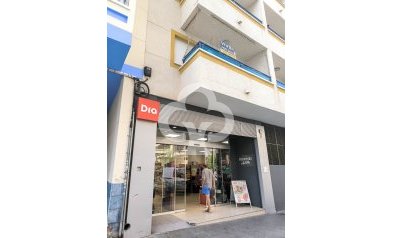 Resale - Apartament -
Torrevieja - El Acequión - Los Náufragos