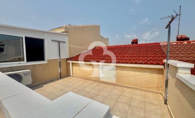 Resale - Bungalow -
Torrevieja - 03184