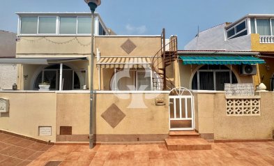 Resale - Bungalow -
Torrevieja - 03184