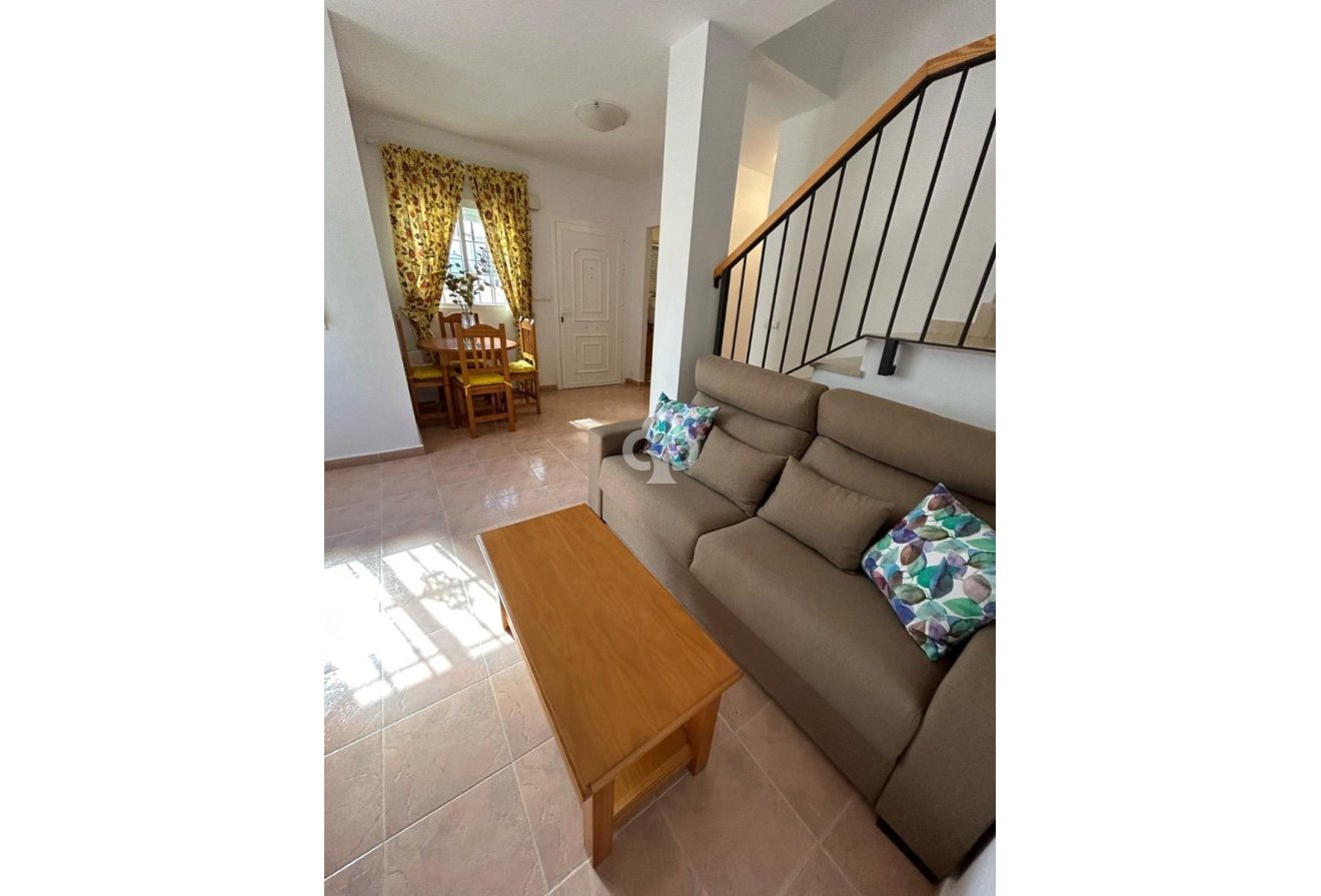 Resale - Duplex -
Torrevieja - 03184