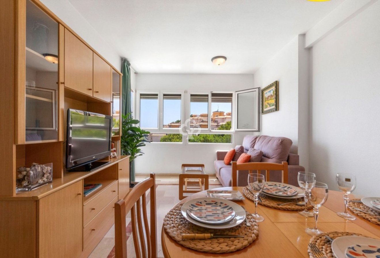 Reventa - Apartamento -
Orihuela Costa - Dehesa de campoamor